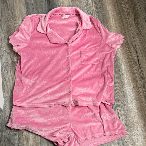 Juicy Couture Other - Juicy Couture Pink Velvet Pajama Set